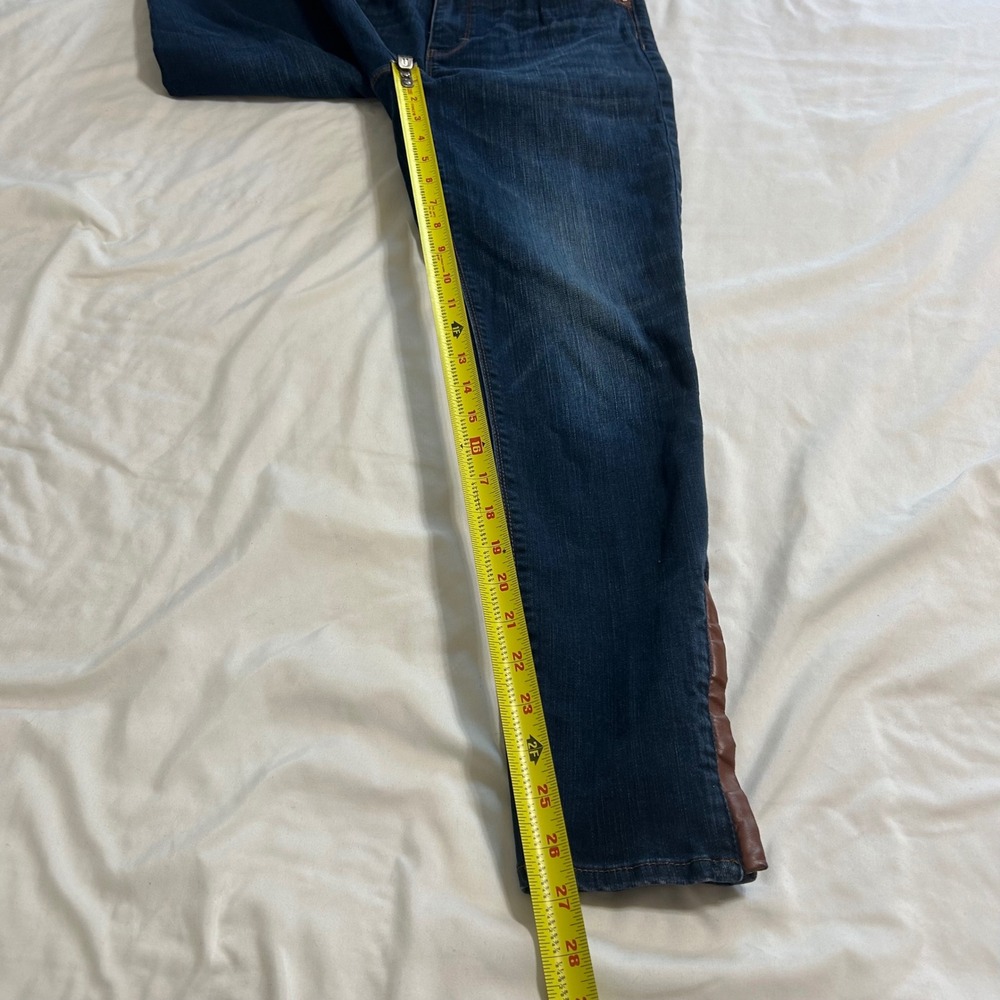 White House Black Market Skinny Ankle Jeans Dark Wash Faux Leather Trim Size 6 - Picture 3 of 14